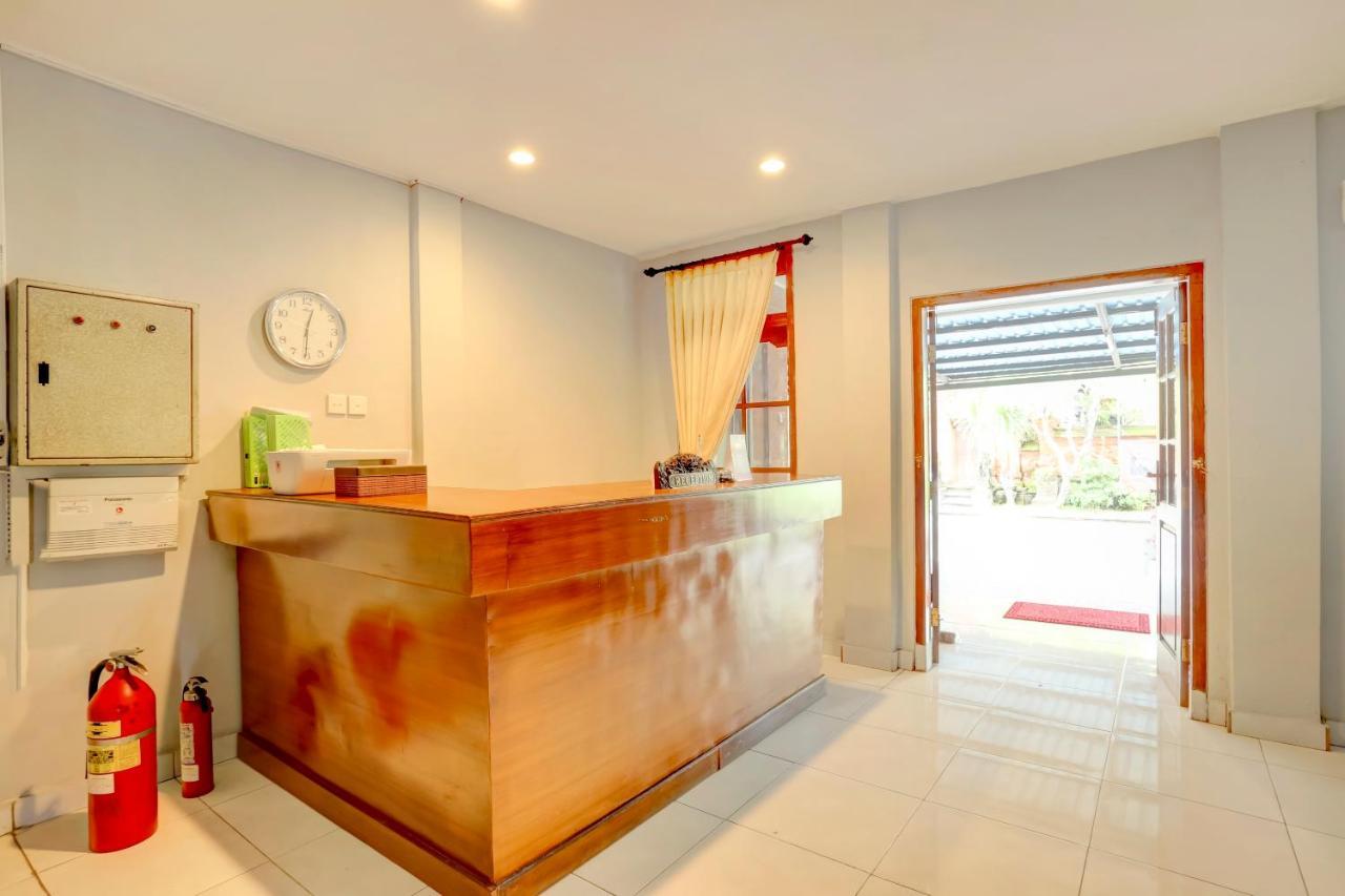 Oyo 90089 Hotel Satria Syariah Denpasar Kültér fotó