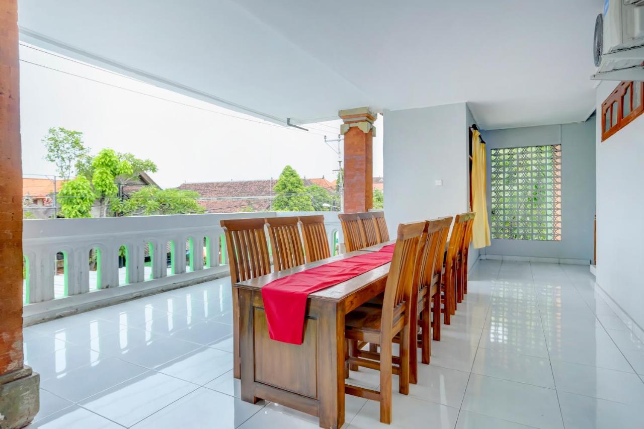 Oyo 90089 Hotel Satria Syariah Denpasar Kültér fotó